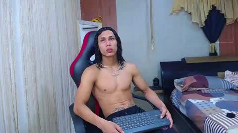 Snapshot of nazper_ chatting on 03/23/26, 09:19 Nazper online show from 03/23/26, 09:19