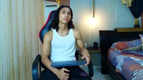 Snapshot of nazper_ chatting on 04/10/26, 03:50 Nazper online show from 04/10/26, 03:50