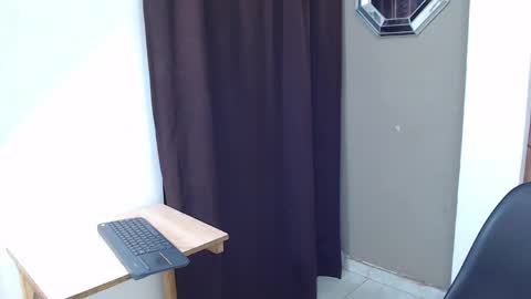 Snapshot of nazper_2 chatting on 04/12/26, 04:34 NAZPER online show from 04/12/26, 04:34