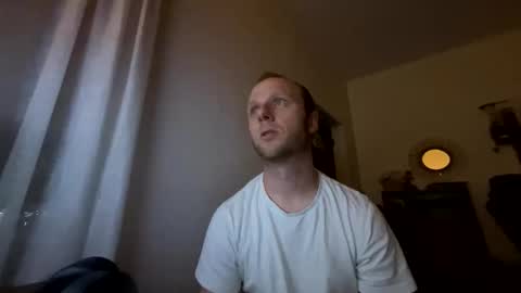 Snapshot of nboss55 chatting on 10/20/25, 04:35 nboss55 online show from 10/20/25, 04:35