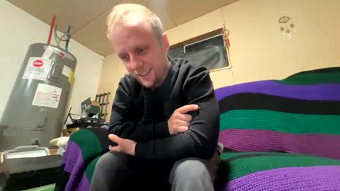 Snapshot of nboss55 chatting on 04/13/26, 04:07 nboss55 online show from 04/13/26, 04:07