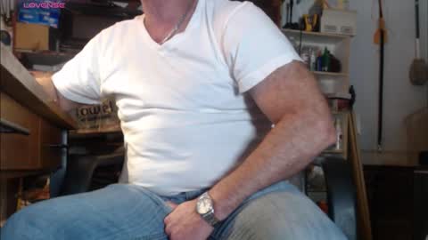 Snapshot of nctitanman chatting on 12/14/25, 11:42 Seth online show from 12/14/25, 11:42