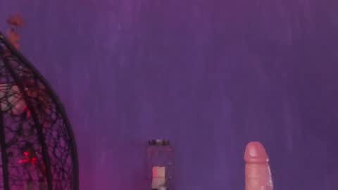 Nefertari online show from 12/04/24, 02:37