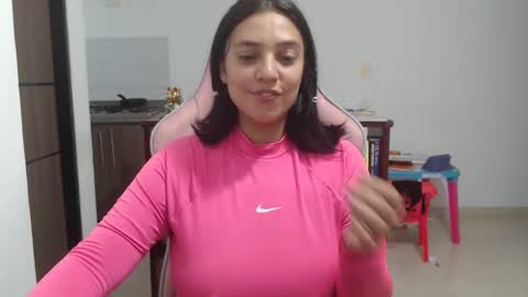 Snapshot of nebyula_star chatting on 10/11/25, 02:00 Nebyula online show from 10/11/25, 02:00