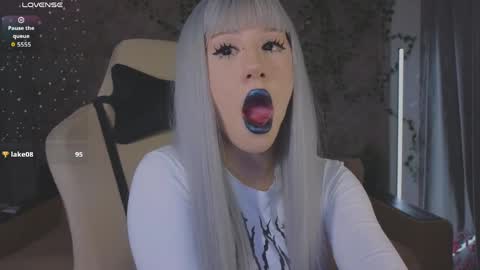 Eva online show from 04/08/26, 09:48