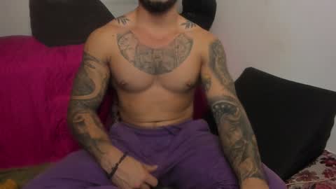 Nei turn green online show from 02/05/25, 04:59