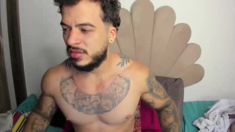 Nei turn green online show from 10/02/25, 12:39