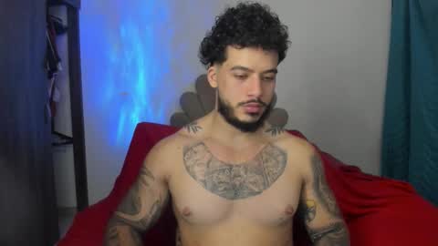 Nei turn green online show from 03/31/26, 01:18