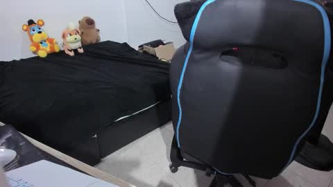 Geek Nicole    im Neeko UwU online show from 02/01/26, 12:59