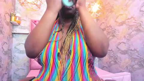 Snapshot of neffertiry_ebonny chatting on 04/28/26, 02:27 Nefer online show from 04/28/26, 02:27