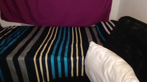 Zoe online show from 10/08/25, 11:02