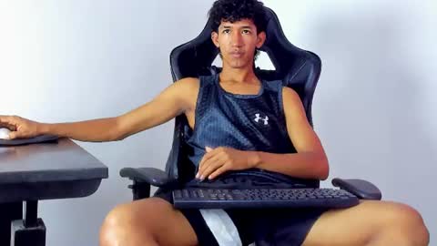 Snapshot of neitan_miller chatting on 07/18/26, 02:43 neitan online show from 07/18/26, 02:43