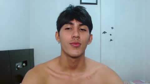 Snapshot of neithanzyn chatting on 12/22/24, 07:31 Neithanzyn online show from 12/22/24, 07:31