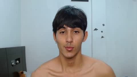 Snapshot of neithanzyn chatting on 01/09/25, 10:20 Neithanzyn online show from 01/09/25, 10:20