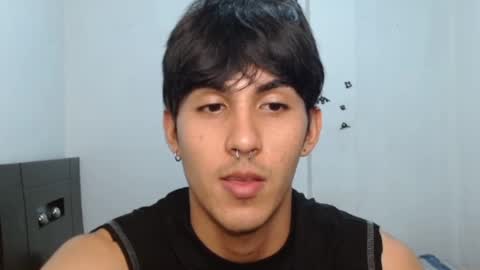 Snapshot of neithanzyn chatting on 01/15/25, 07:23 Neithanzyn online show from 01/15/25, 07:23