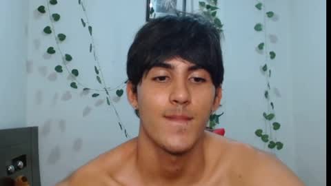 Snapshot of neithanzyn chatting on 02/16/25, 01:47 Neithanzyn online show from 02/16/25, 01:47