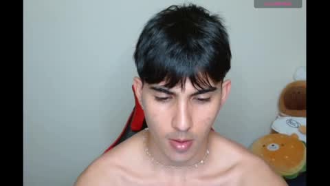 Snapshot of neithanzyn chatting on 09/19/25, 08:20 Neithanzyn online show from 09/19/25, 08:20