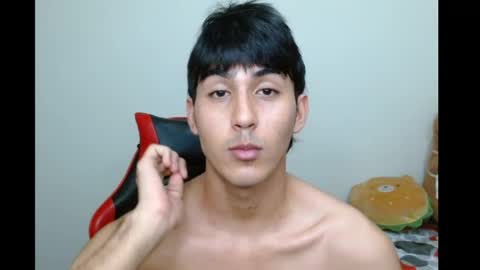 Snapshot of neithanzyn chatting on 12/16/25, 08:14 Neithanzyn online show from 12/16/25, 08:14