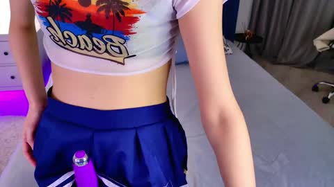 Snapshot of neko_blush chatting on 04/14/26, 03:40 Neko online show from 04/14/26, 03:40