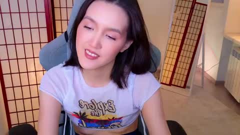 Snapshot of neko_blush chatting on 04/25/26, 02:03 Neko online show from 04/25/26, 02:03