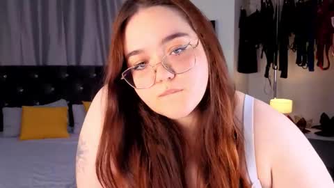 neko_moor online show from 11/22/25, 09:03