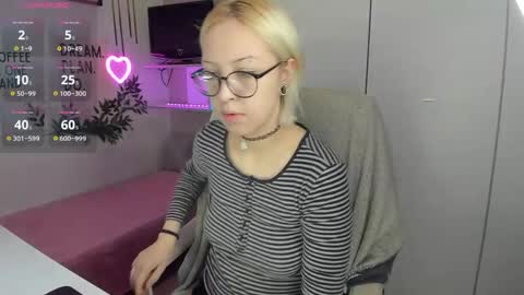 Snapshot of neko_sora chatting on 04/19/26, 08:22 Kate online show from 04/19/26, 08:22