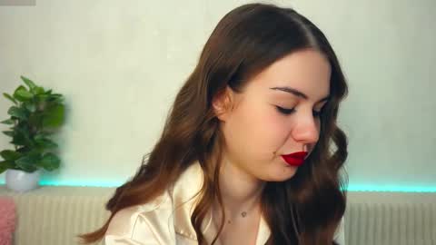 Snapshot of neldabestwick chatting on 09/14/25, 07:02 Histori online show from 09/14/25, 07:02