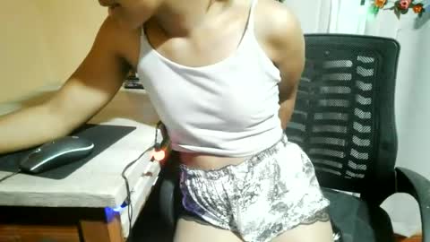 Snapshot of nelia_84 chatting on 06/18/26, 03:16 nelia_84 online show from 06/18/26, 03:16