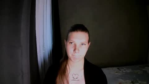 Nelli online show from 12/04/25, 05:50