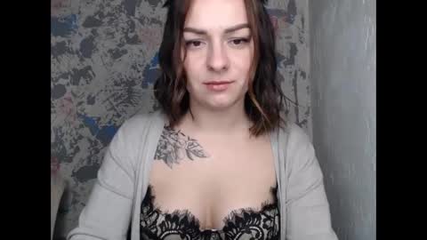 Snapshot of nellie_lynn chatting on 03/21/26, 04:32 Nellie Lynn online show from 03/21/26, 04:32