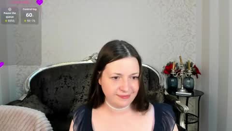 Snapshot of nelliebev chatting on 06/10/26, 01:32 Nellie online show from 06/10/26, 01:32