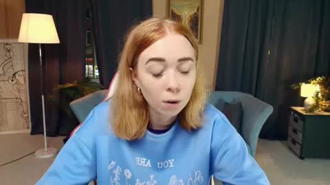 Snapshot of nelliemathers chatting on 11/21/25, 07:45 Nelli online show from 11/21/25, 07:45