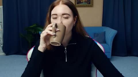 Nelli online show from 03/11/26, 07:53