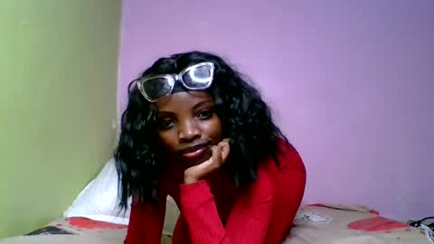 Snapshot of nelly_ebony5 chatting on 06/29/26, 01:45 nelly_ebony5 online show from 06/29/26, 01:45