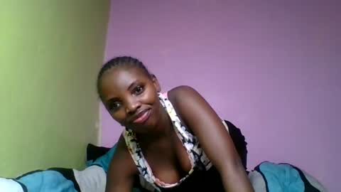 Snapshot of nelly_ebony5 chatting on 07/04/26, 10:10 nelly_ebony5 online show from 07/04/26, 10:10