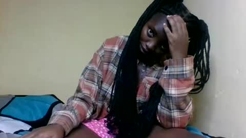 Snapshot of nelly_ebony5 chatting on 07/17/26, 04:30 nelly_ebony5 online show from 07/17/26, 04:30