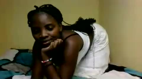Snapshot of nelly_ebony5 chatting on 07/20/26, 12:29 nelly_ebony5 online show from 07/20/26, 12:29
