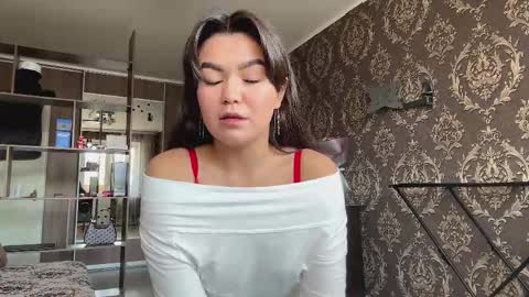 Ava online show from 03/14/26, 08:42