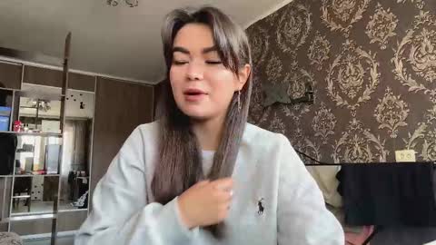 Ava online show from 03/15/26, 08:31