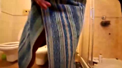 boo online show from 10/20/25, 06:41