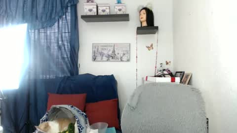 Snapshot of nena_lov chatting on 01/24/25, 10:08 Star  online show from 01/24/25, 10:08