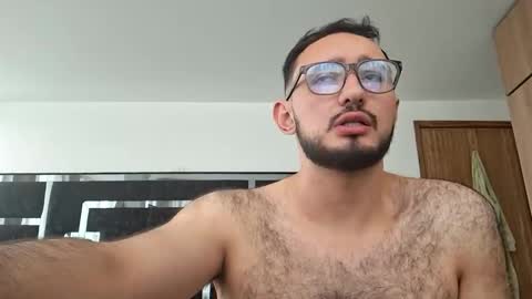 Snapshot of nene131523 chatting on 10/12/25, 06:51 nene131523 online show from 10/12/25, 06:51