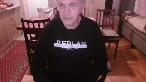 Snapshot of neno89654 chatting on 01/13/26, 04:56 neno89654 online show from 01/13/26, 04:56