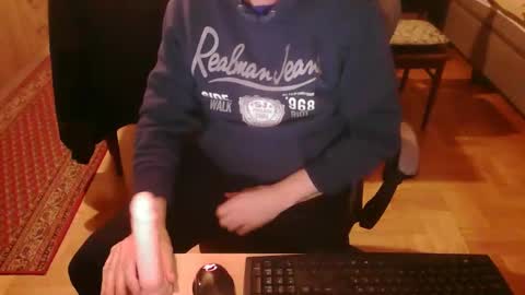 Snapshot of neno89654 chatting on 02/09/26, 05:00 neno89654 online show from 02/09/26, 05:00