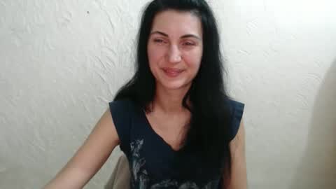 Nensy online show from 12/03/25, 03:10