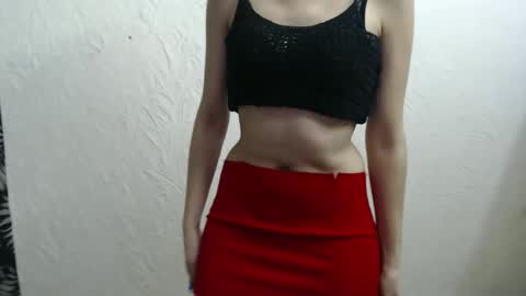 Nensy online show from 01/05/26, 06:11