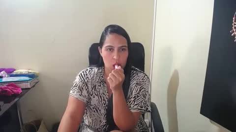 kelly lopez online show from 12/18/24, 07:41