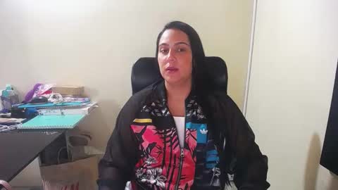 kelly lopez online show from 01/09/25, 01:02