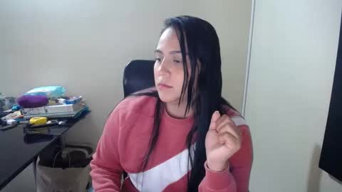 kelly lopez online show from 02/08/25, 01:33