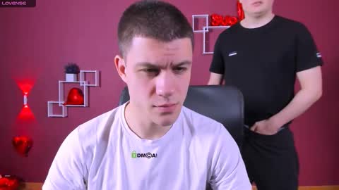 Snapshot of neo_raze_ chatting on 02/18/26, 08:38 neo_raze_ online show from 02/18/26, 08:38